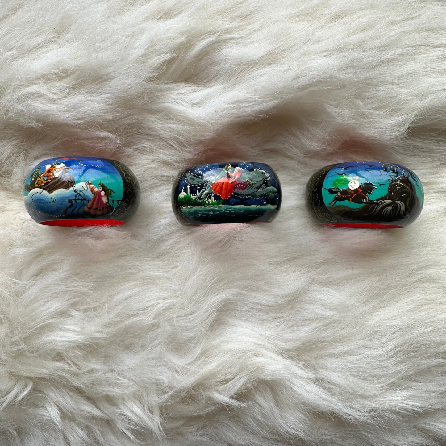 Hand Painted Napkin Rings (X6)
