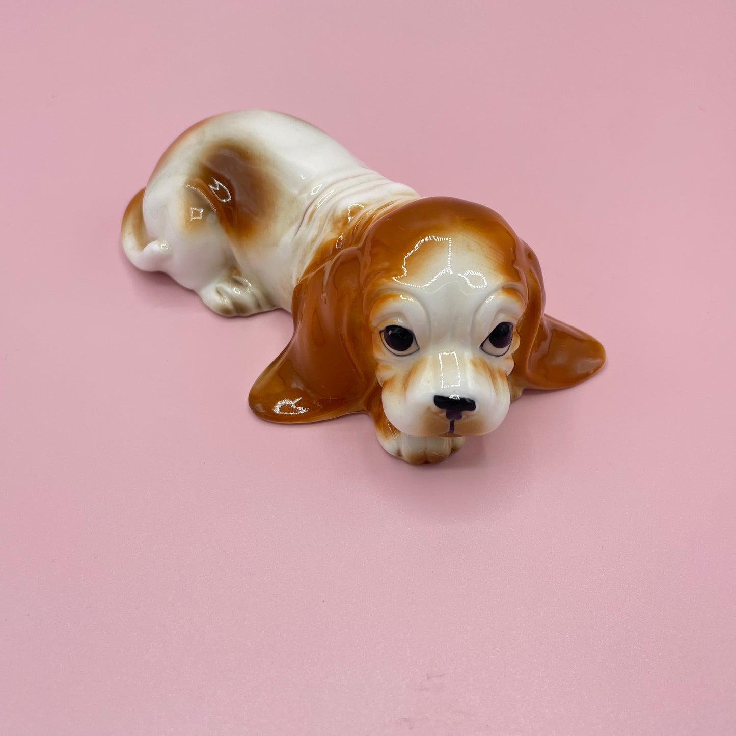 White & Tan Blood Hound Figurine