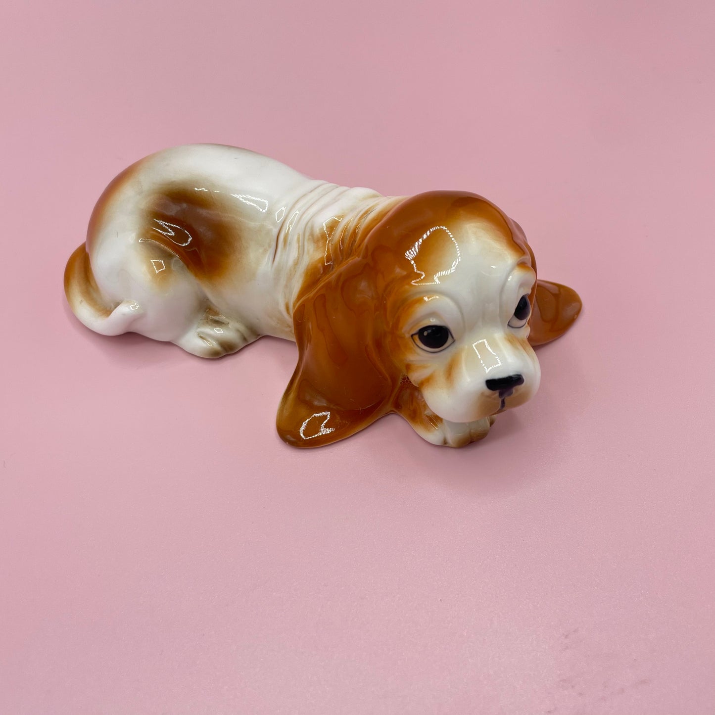 White & Tan Blood Hound Figurine