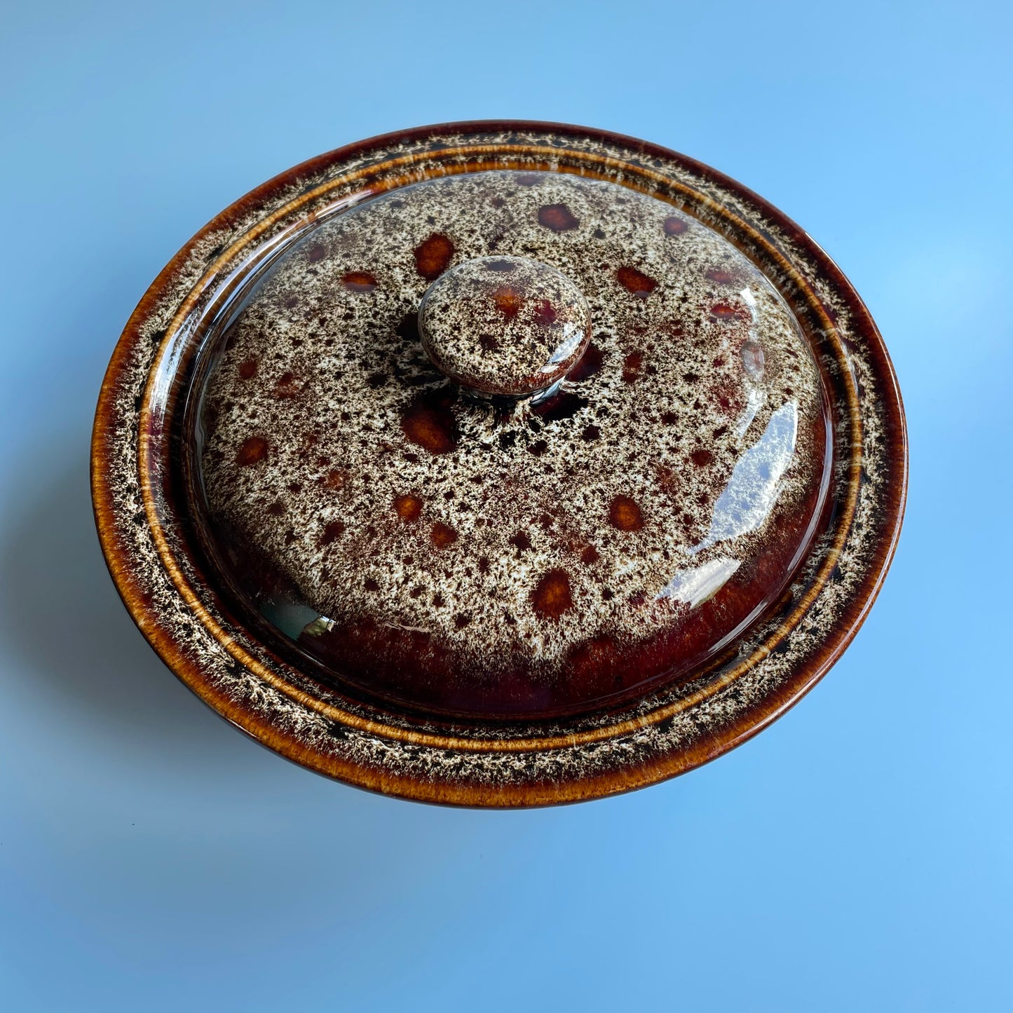 Brown Glaze Serving Casserole Dish