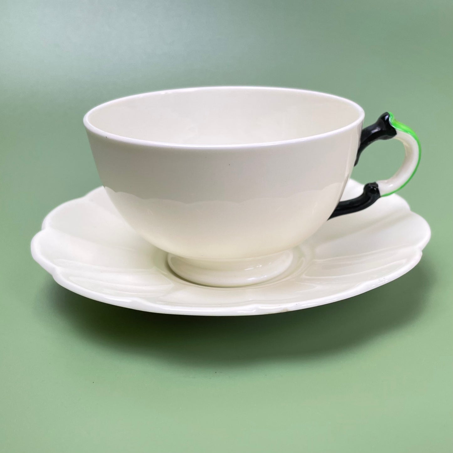 Cream Coloured Tuscan China Tea Cup & Flower Shaped Saucer