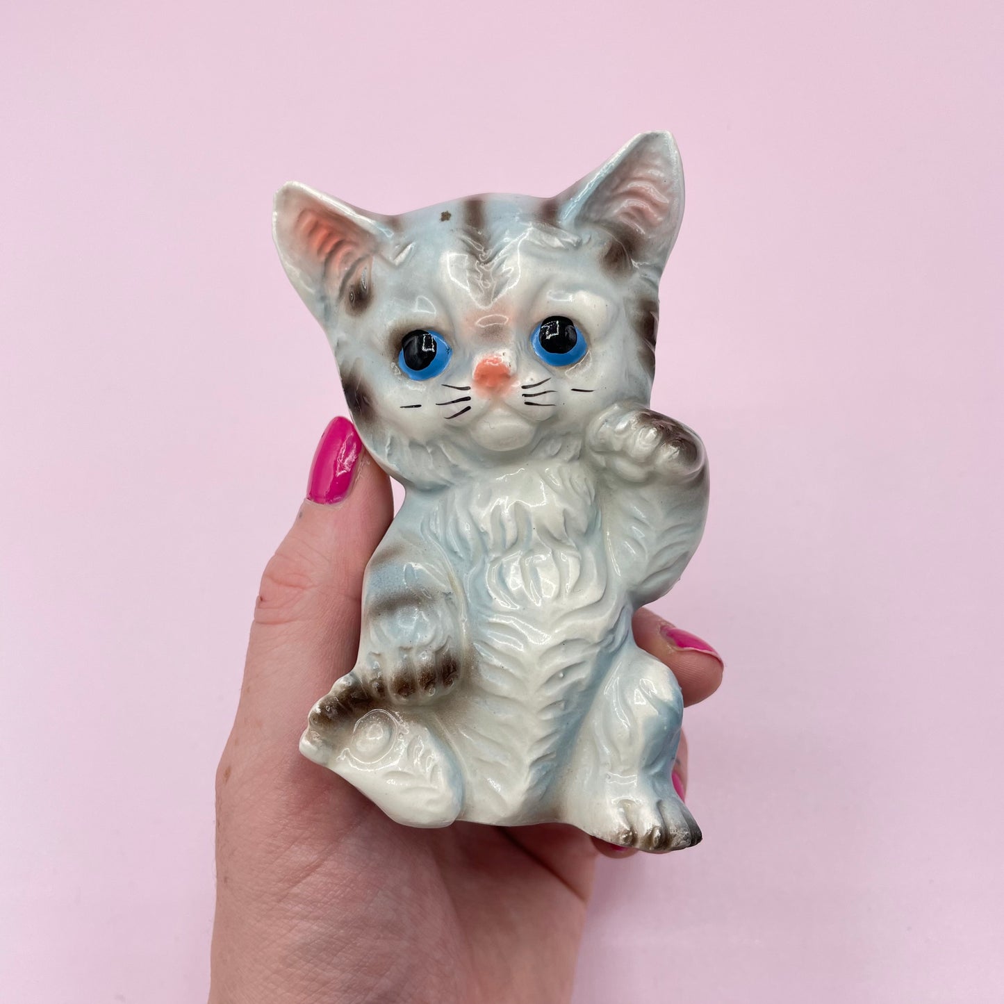 Blue Kitsch Kitten