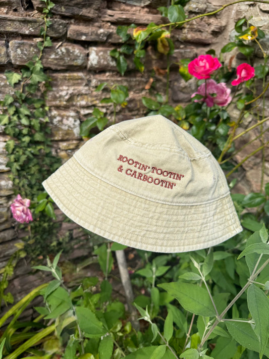 Rootin’ Tootin’ & Carbootin’ Bucket Hat Beige & Brown