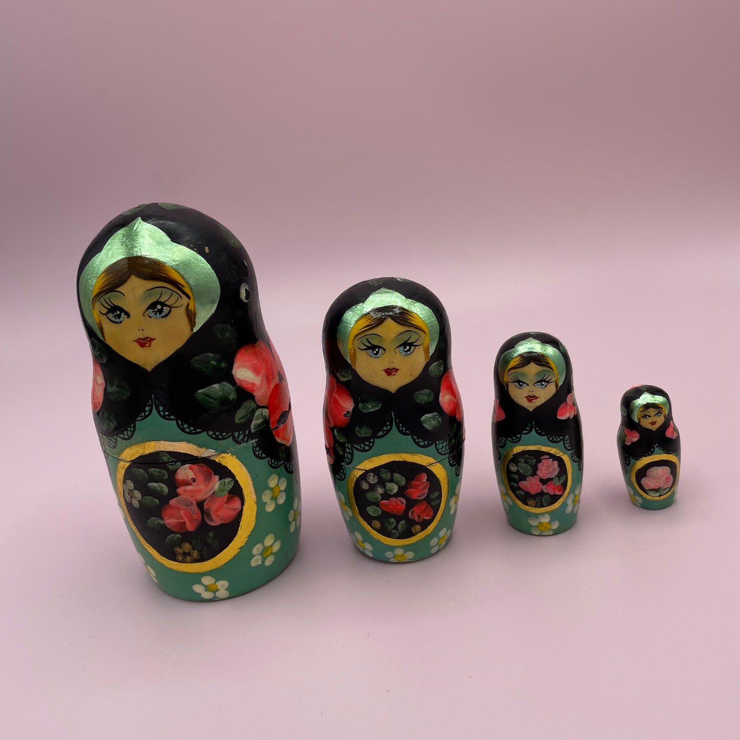 Russian nesting Dolls (5)