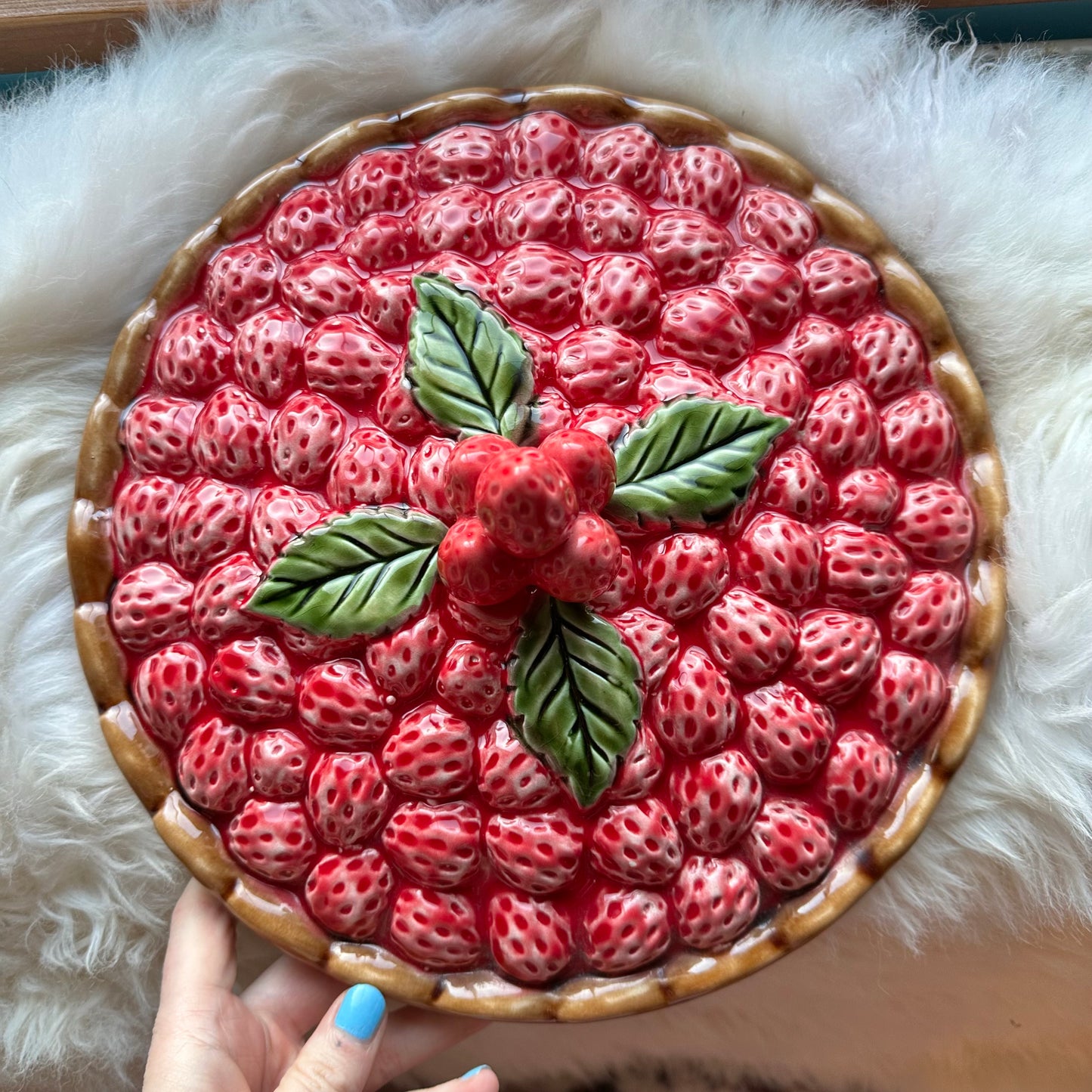 Strawberry Pie Dish