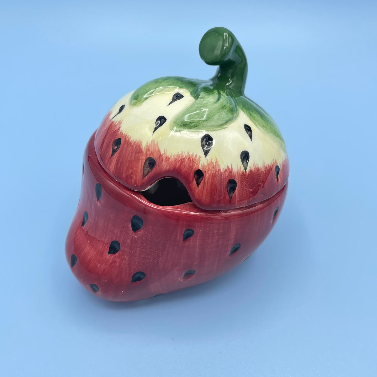 Ceramic Strawberry Pot