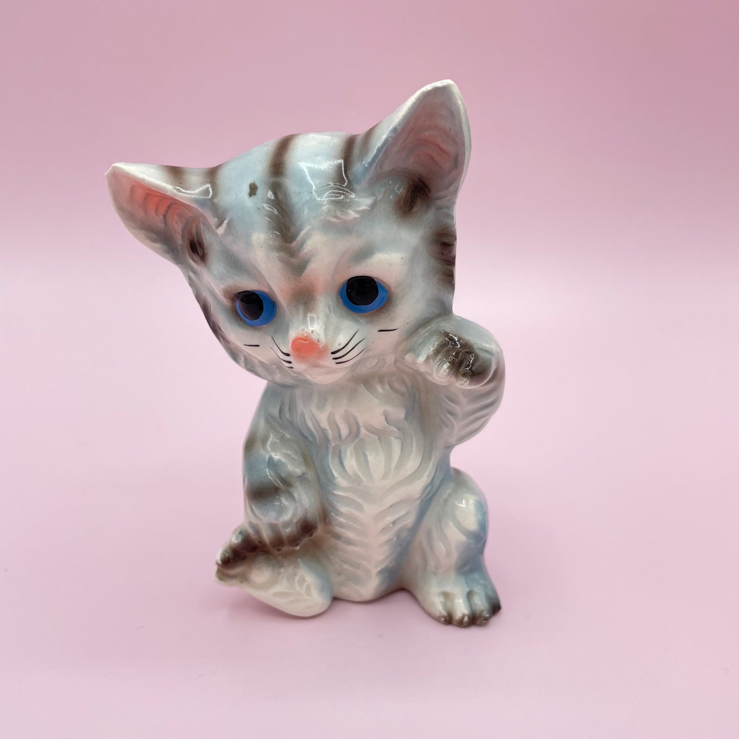 Blue Kitsch Kitten