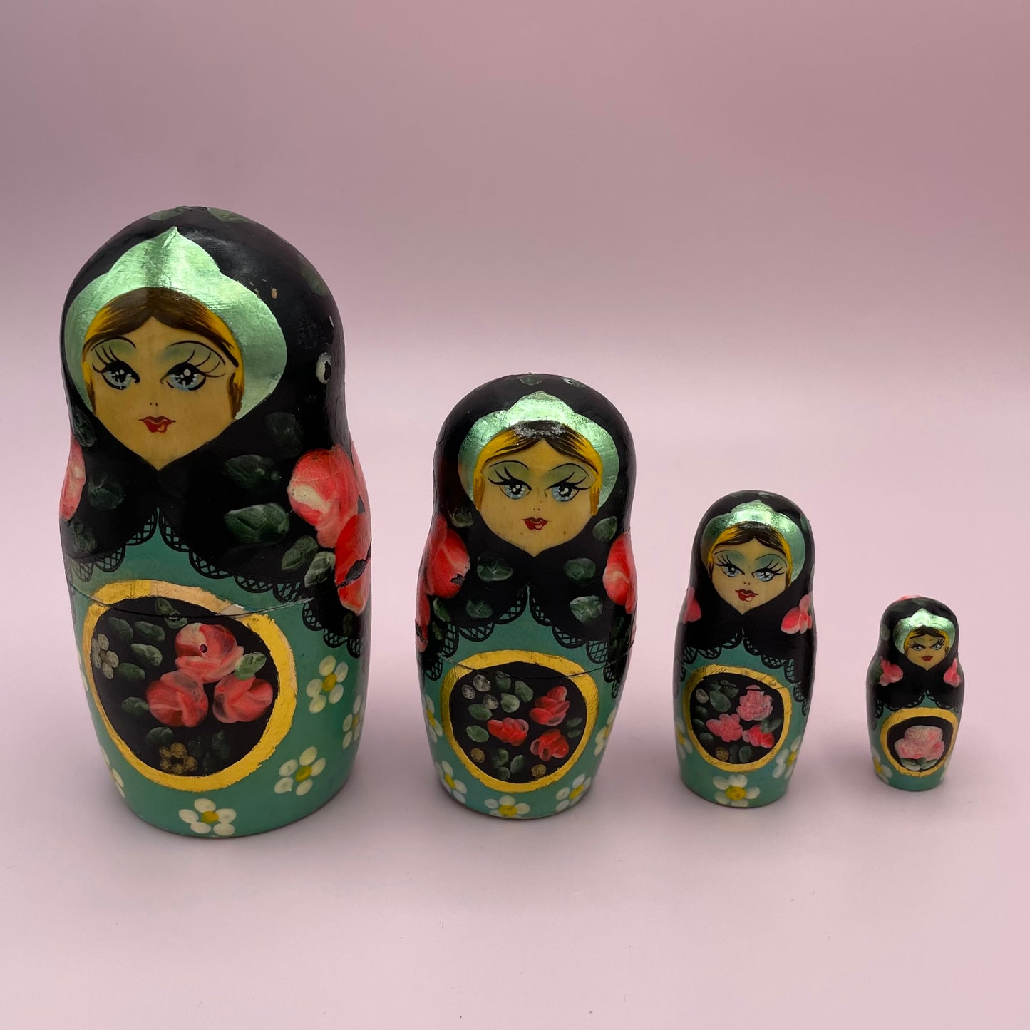 Russian nesting Dolls (5)