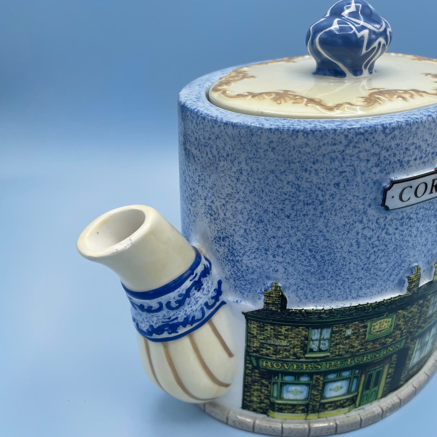 Annie Rowe Coronation Street Teapot