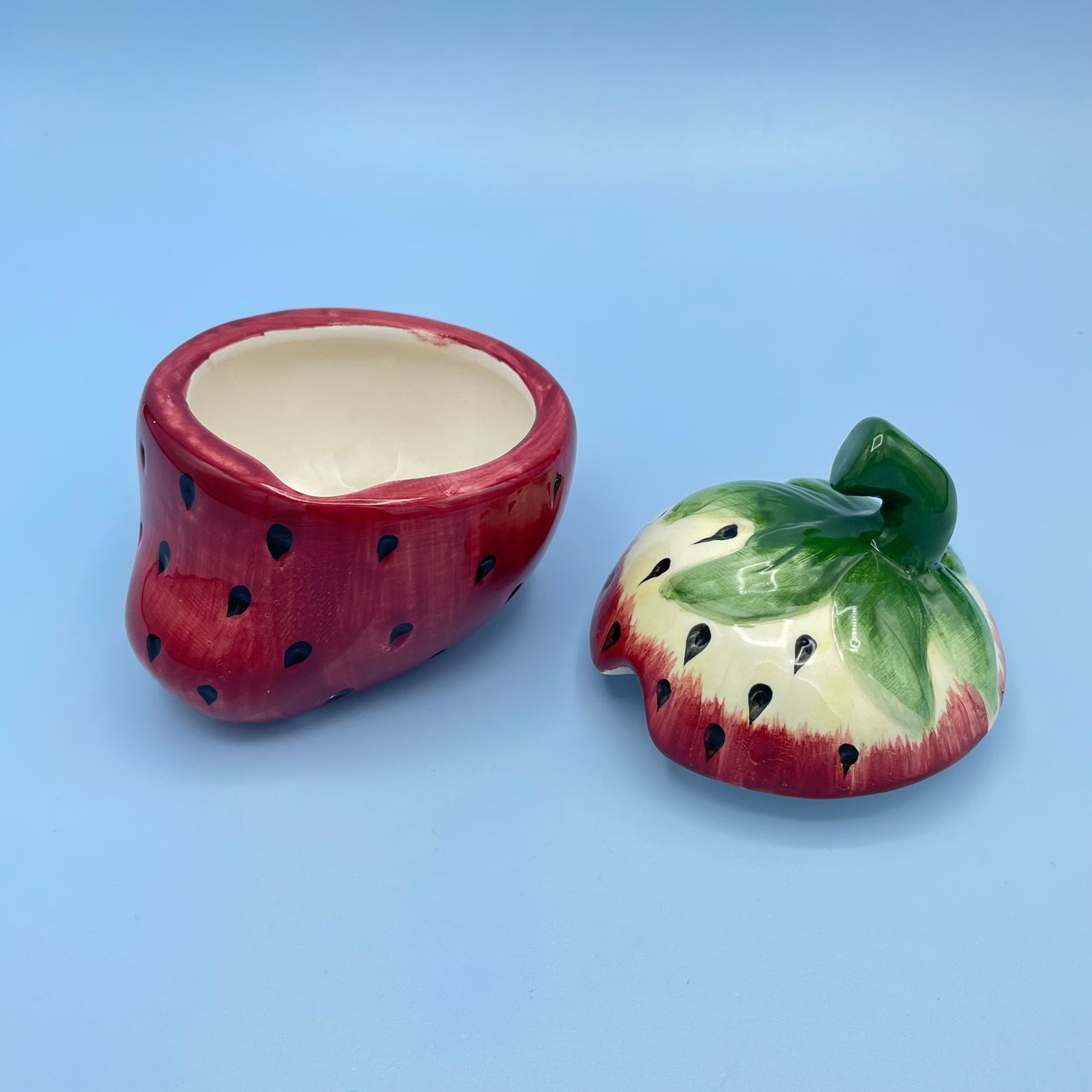 Ceramic Strawberry Pot