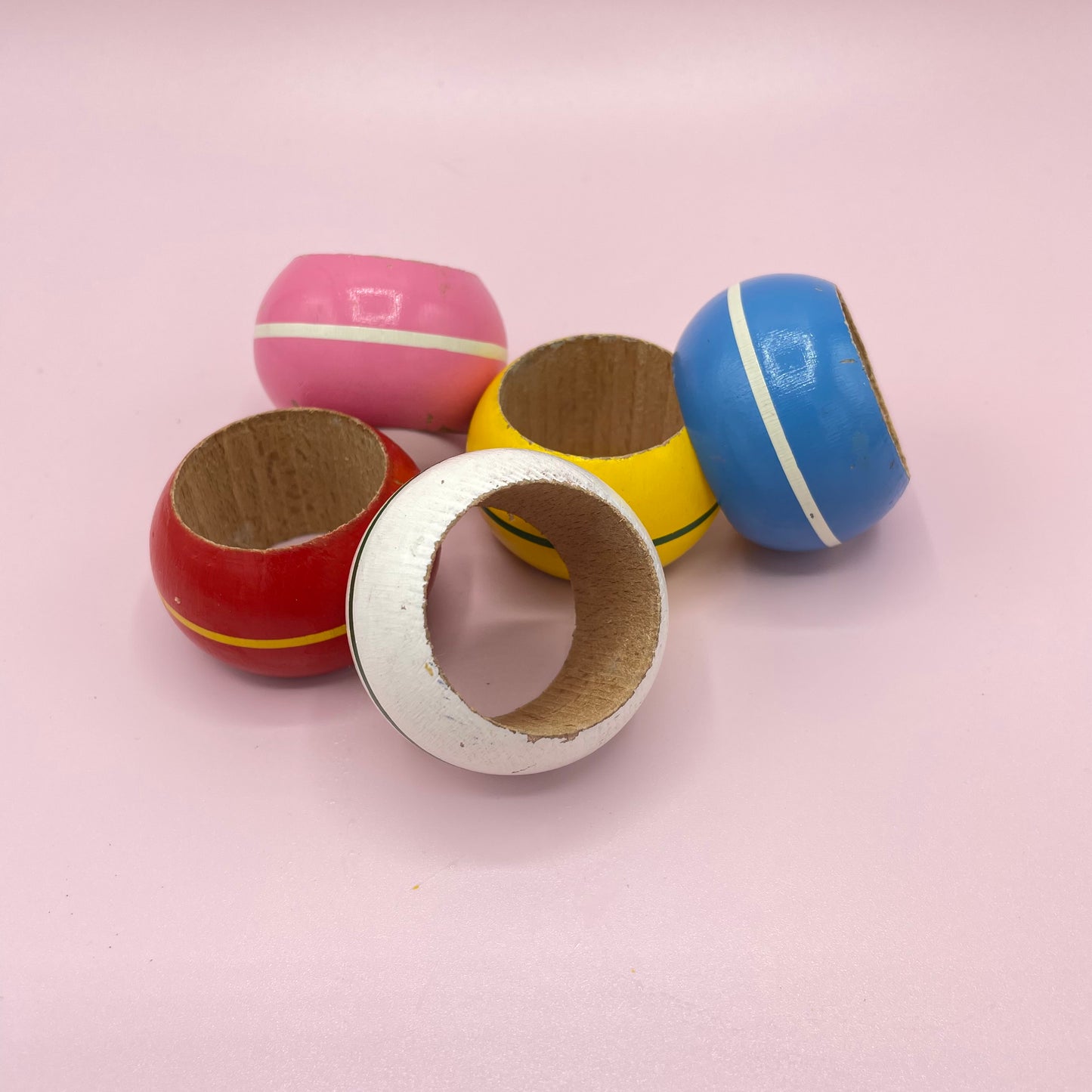 Coloured Napkin Rings x 5