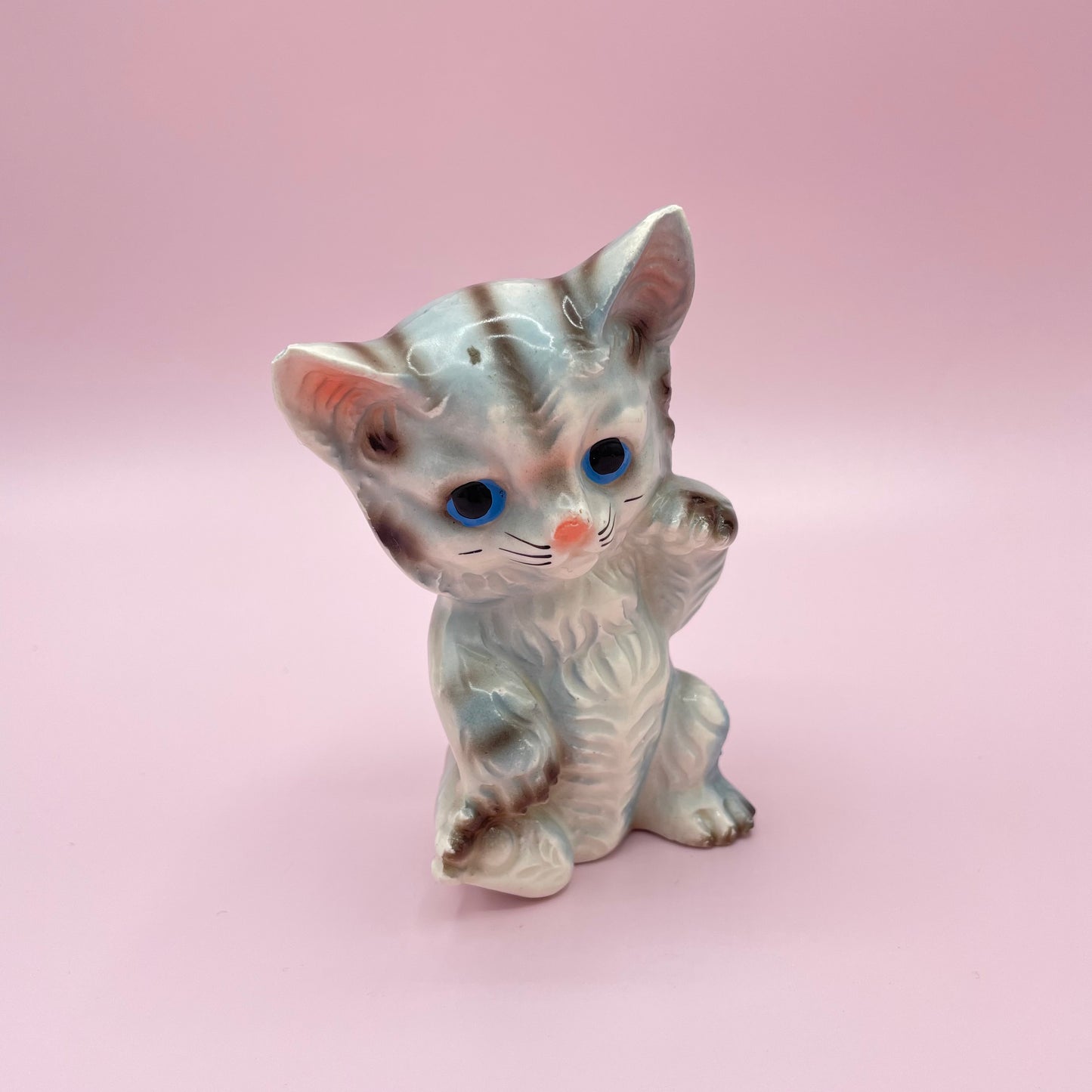 Blue Kitsch Kitten