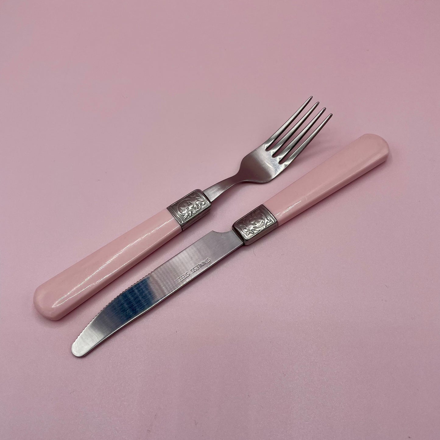 Pink Handle Knife & Fork Set (4)