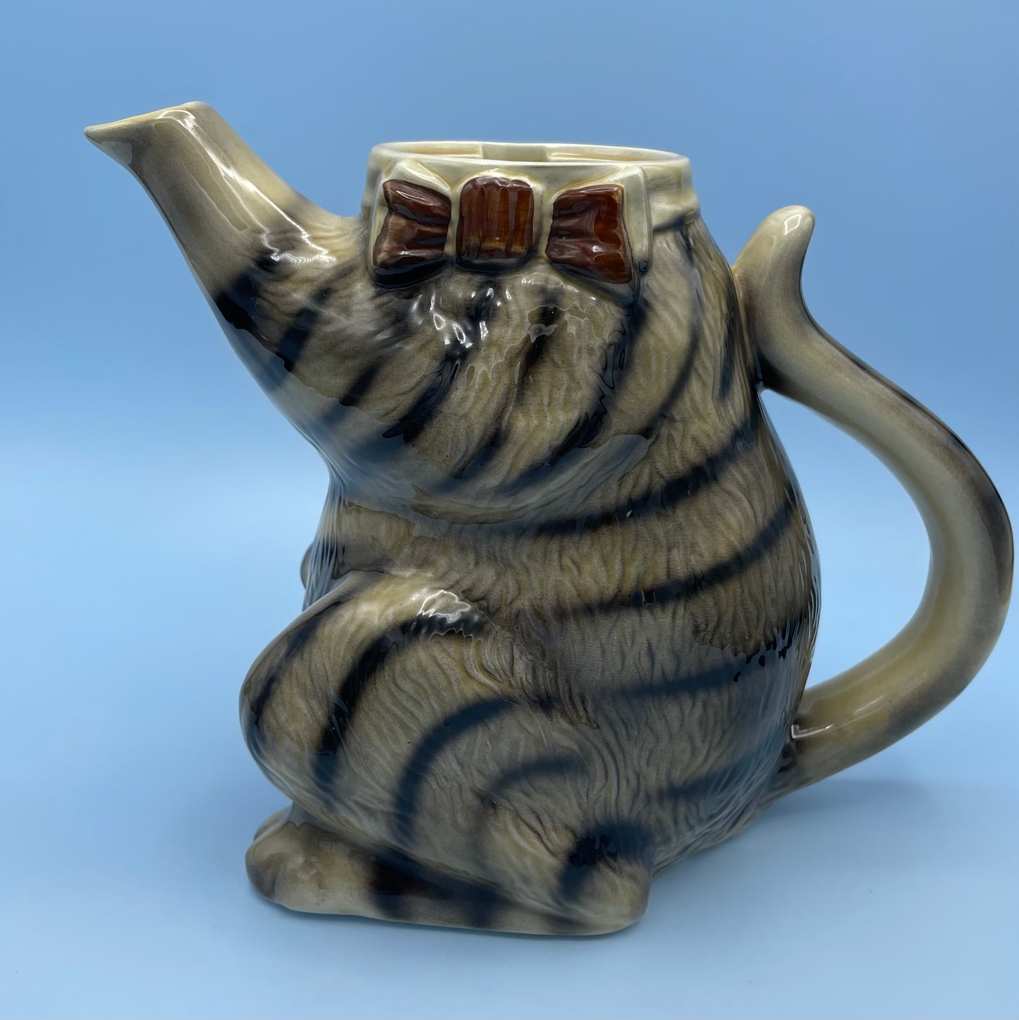 Tabby Cat Teapot