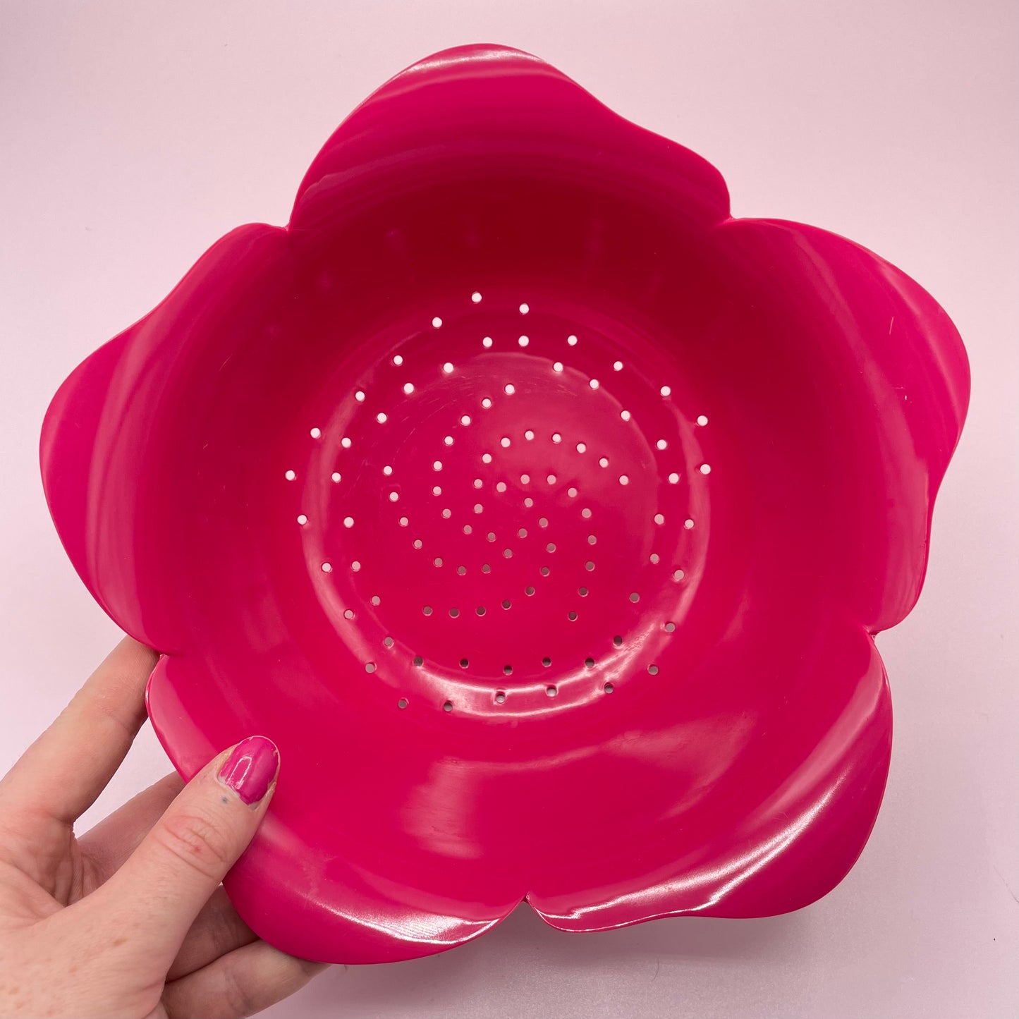 Pink Melamine Flower Colander