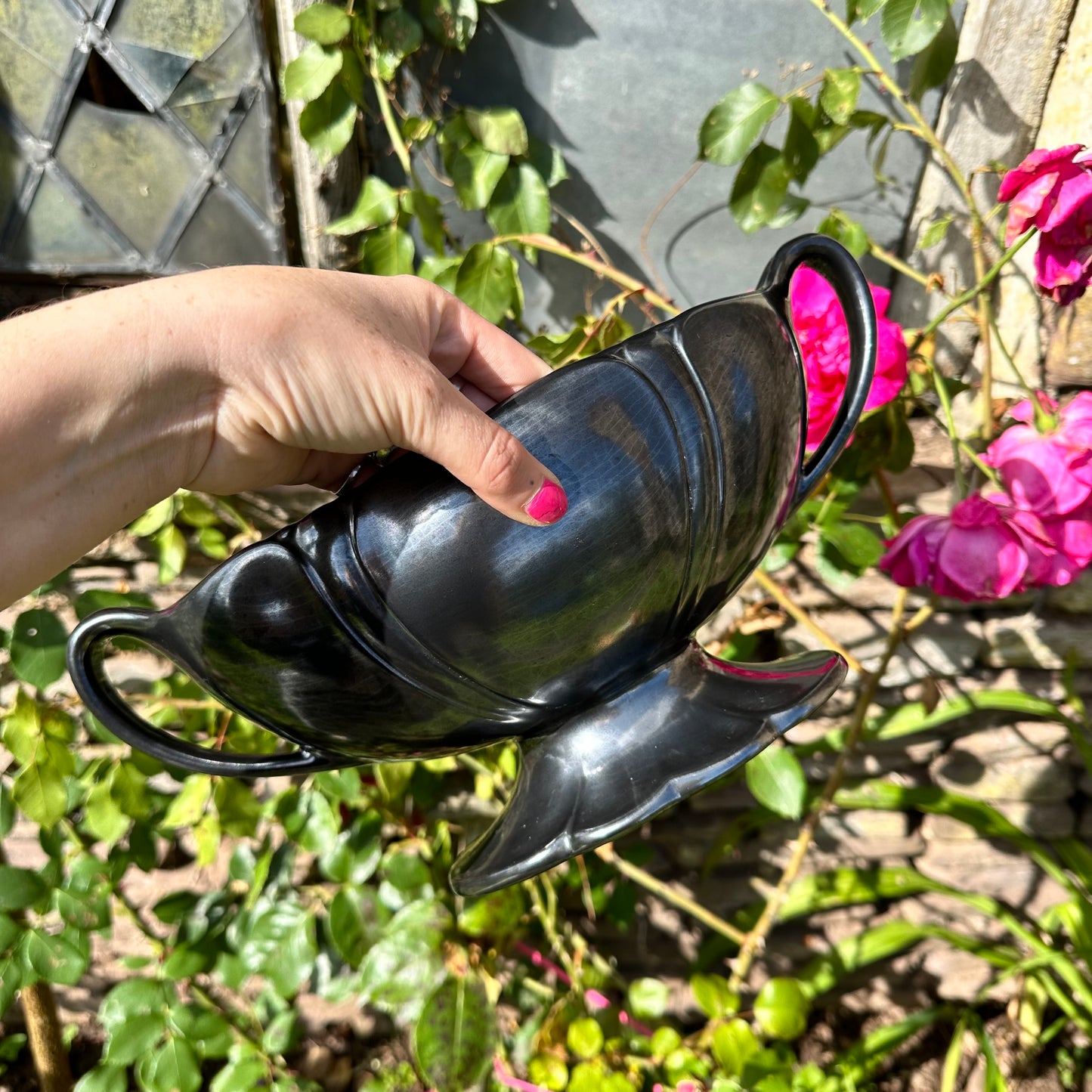 Beswick Black Mantle Bowl