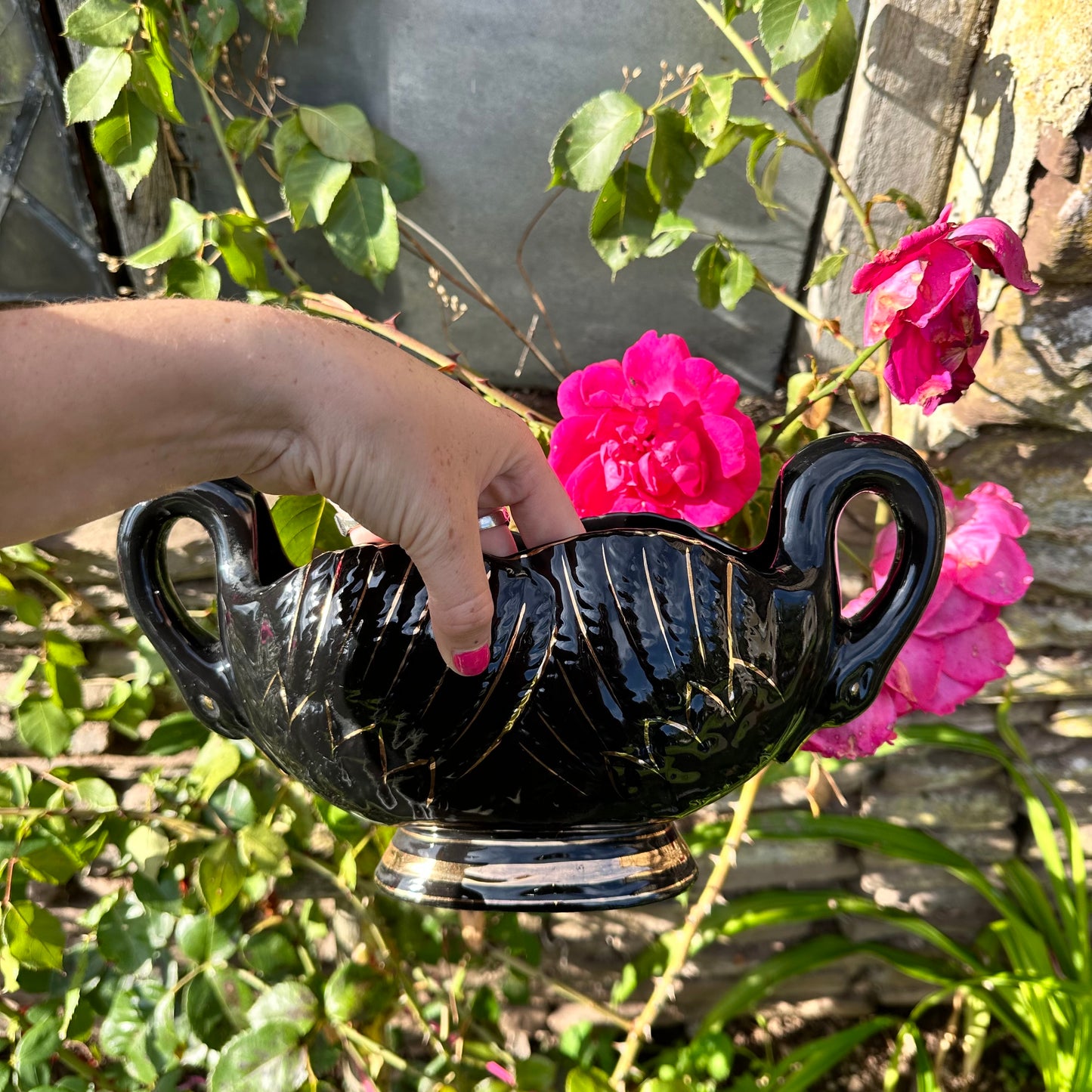 Black Swan Handle Mantle Bowl