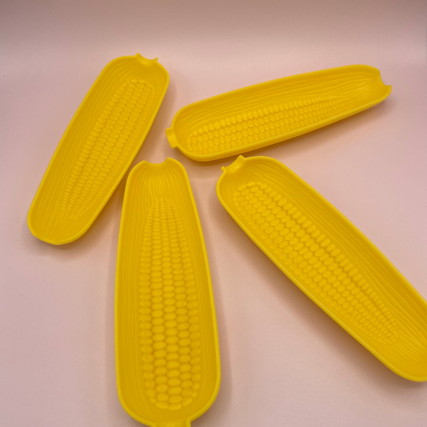 Retro Plastic Corn Plates