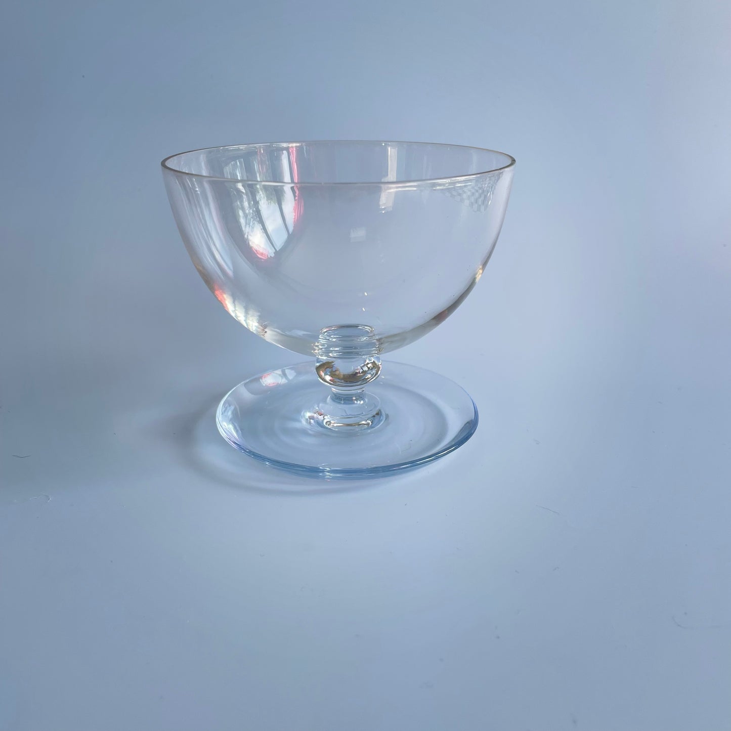 Light Blue Tinted Vintage Sundae Glasses With Drip Tray x 5