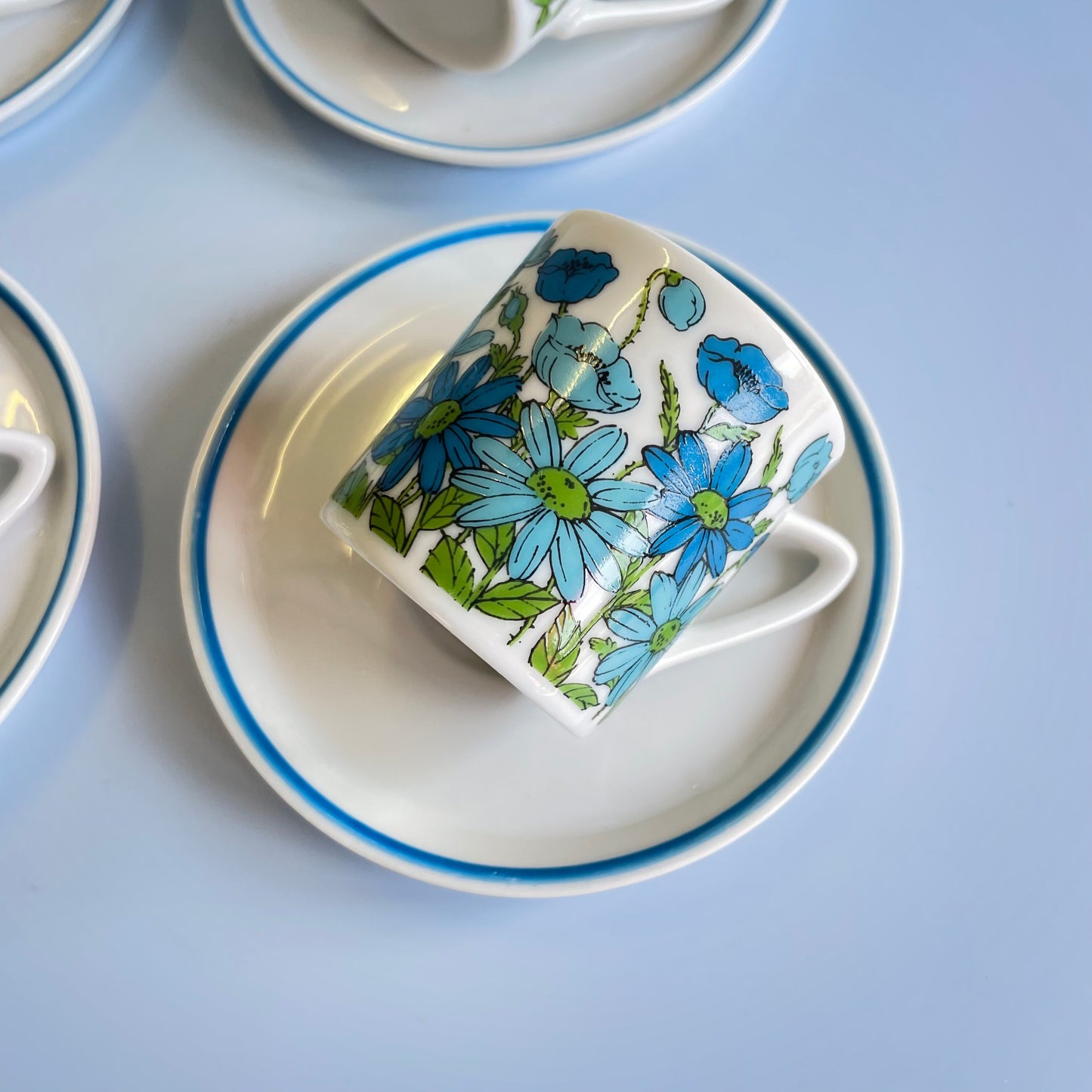 Espresso Cups & Saucers With Vintage Floral Print Blue x 4