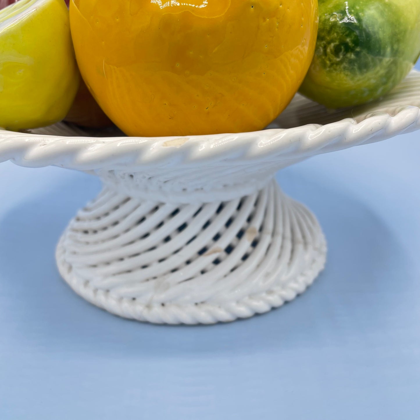 Faux Fruit Display Lattice Dish (Medium)