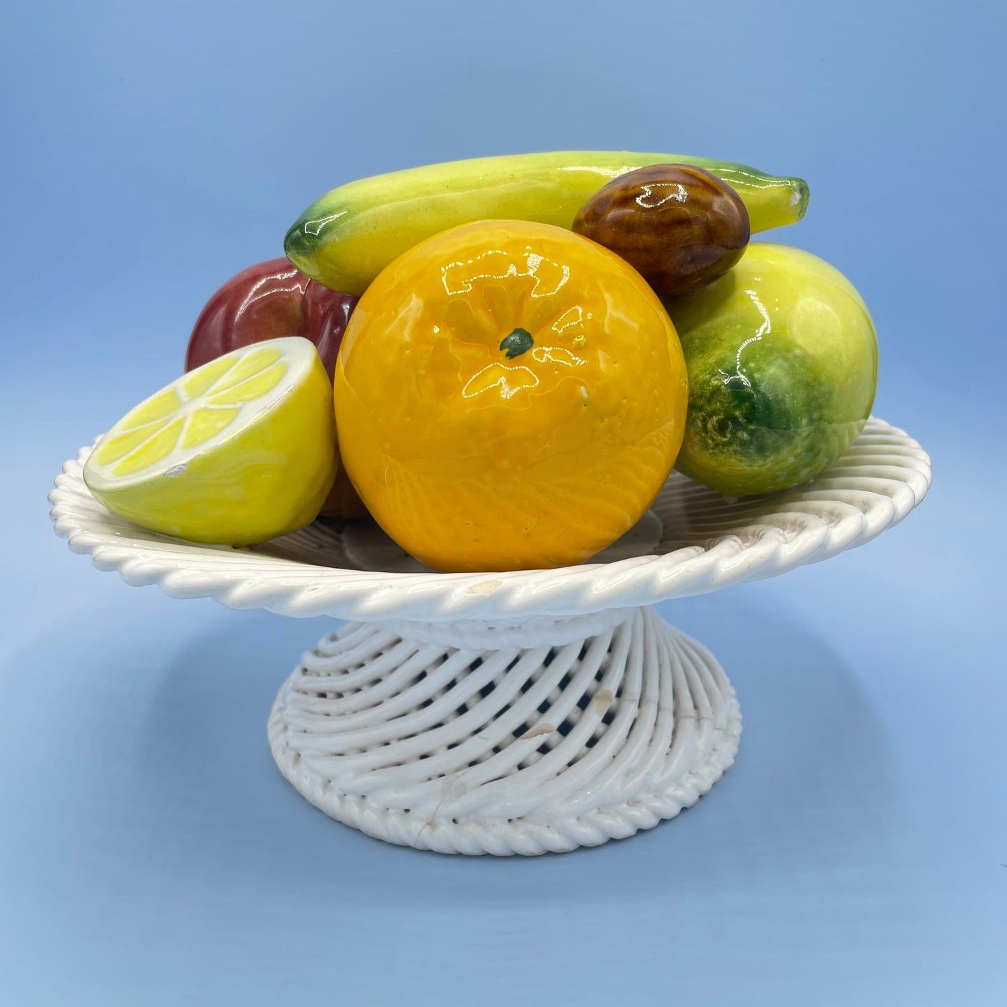 Faux Fruit Display Lattice Dish (Medium)