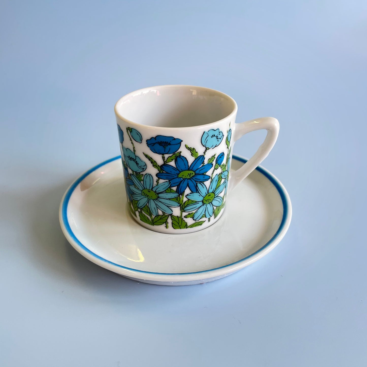 Espresso Cups & Saucers With Vintage Floral Print Blue x 4