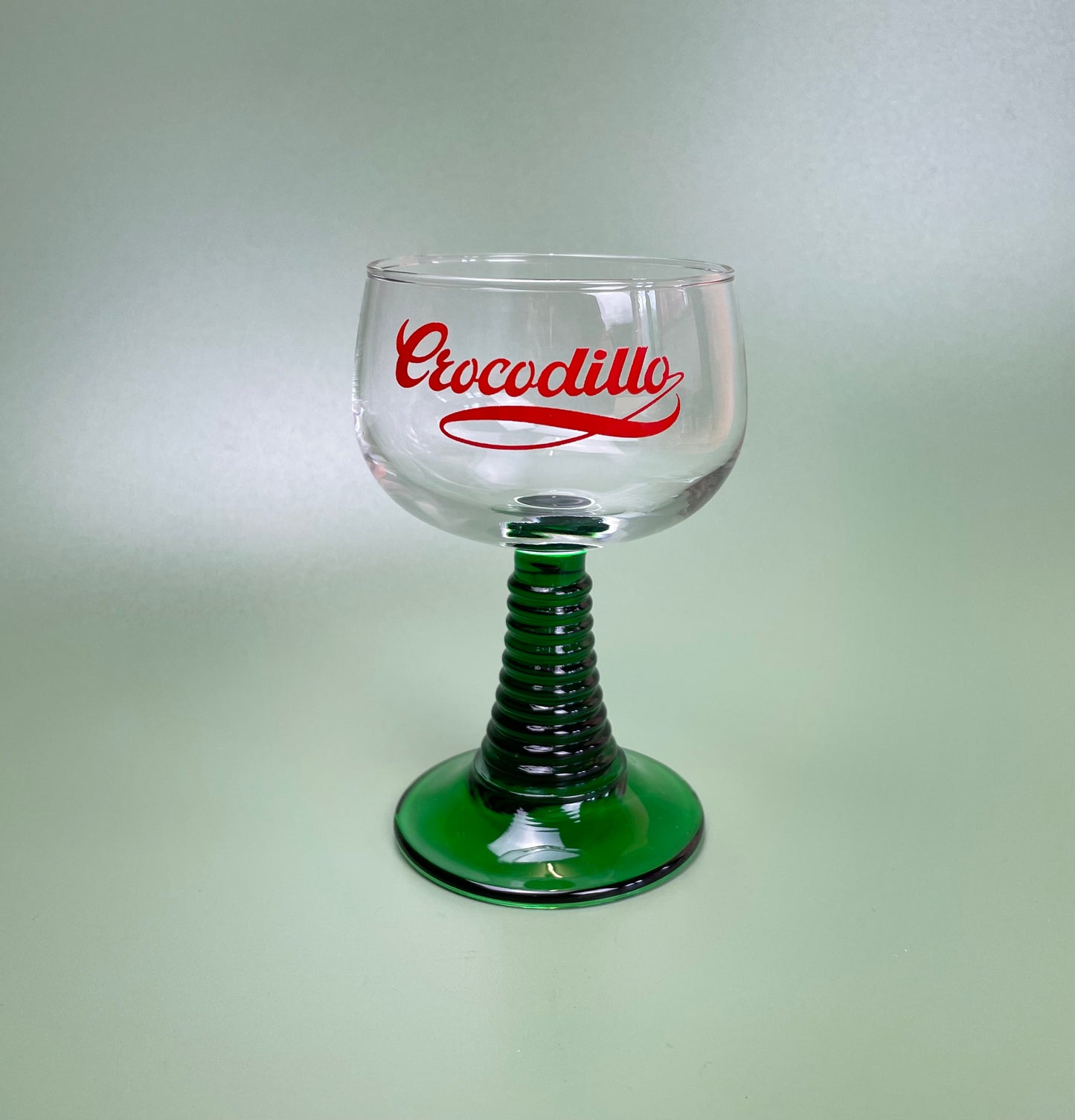 Crocodillo Beehive Green Stem Glasses x 4