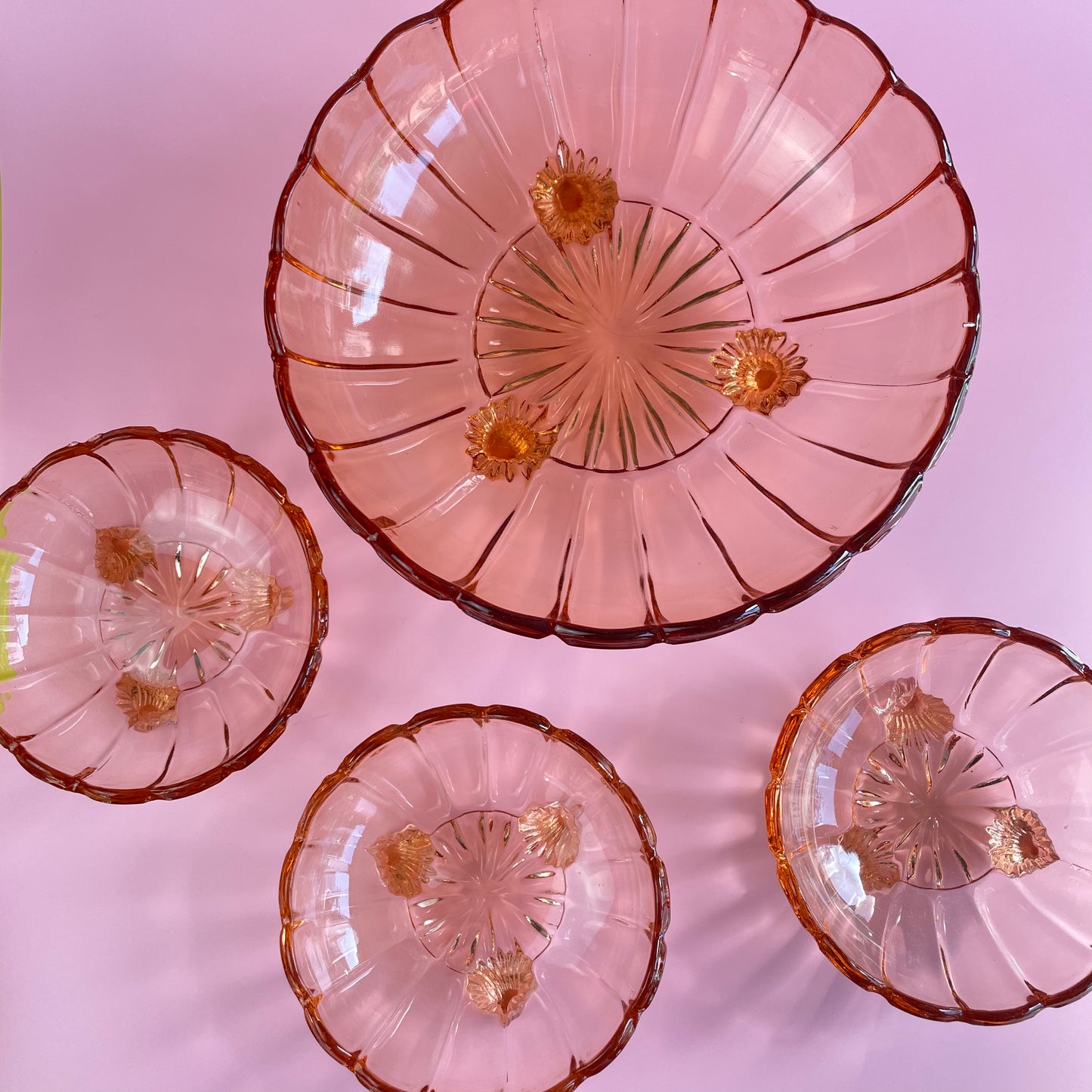 Rose Pink Trifle Bowls With Feet