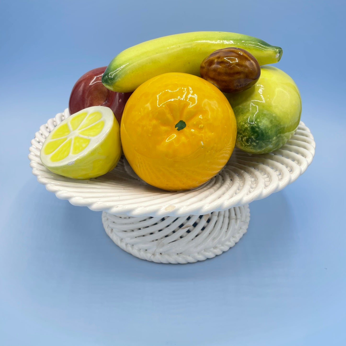 Faux Fruit Display Lattice Dish (Medium)