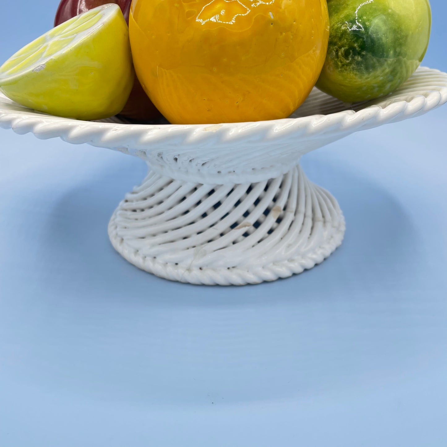 Faux Fruit Display Lattice Dish (Medium)